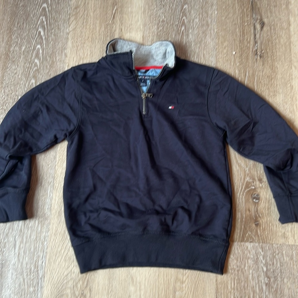 Boys Navy Blue Zip pullover Tommy Hilfiger size 6